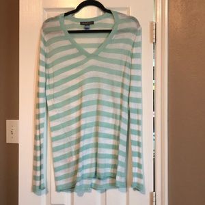 Tommy Bahama light sweater